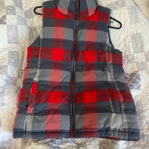 Old navy vest
